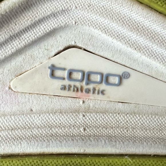 TOPO Ultrafly Women’s Running Shoes Size 7 - Picture 10 of 11